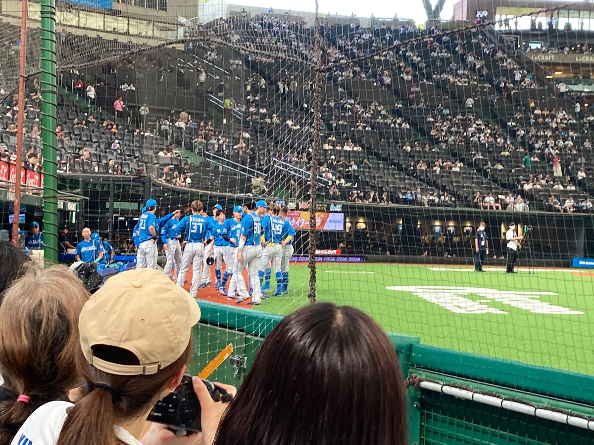 naruuni_gn's tweet photo. 15日.17日のベルーナはさすがに暑すぎた🫠
10連敗だけど推しもいっぱい見れたし行ってよかった🥹 https://t.co/I4yzx9fgGG