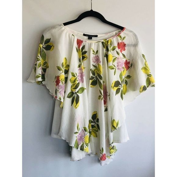 LadyBugLora1964's tweet photo. So good I had to share! Check out all the items I'm loving on @Poshmarkapp from @LPosher #poshmark #fashion #style #shopmycloset #louisvuitton #flowers: https://t.co/O3ZRrhXg76 https://t.co/aFu0K1sO7b