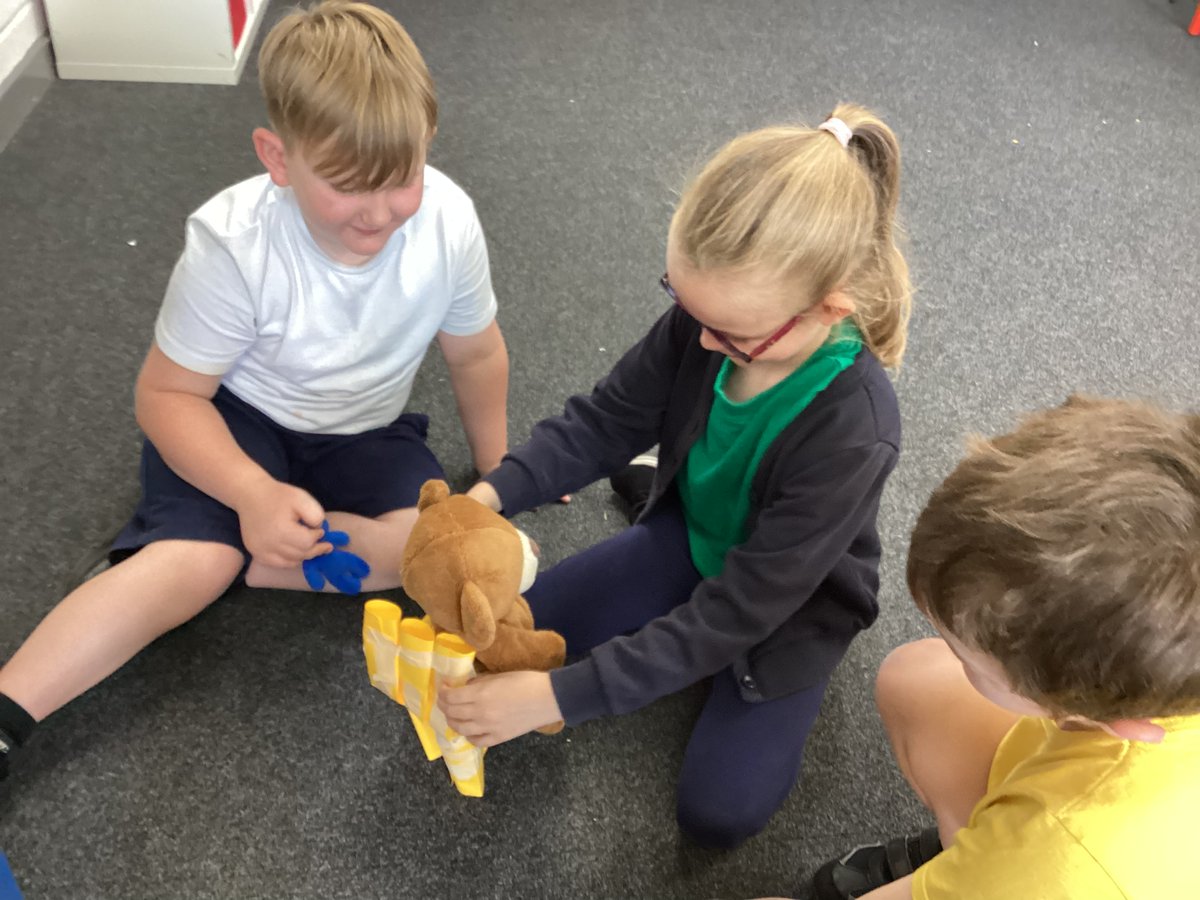 This afternoon, Damson Class tested out their chairs for Baby Bear, some great successes and I think Baby Bear will be happy!