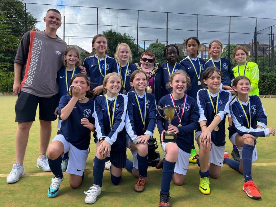 St Stephen's CE Primary School (@ststephenslbhf) on Twitter photo SUPER CHAMPIONS! ๐
As champions from the north of <a href="/LBHF/">H&F Council</a> the Girl's Team played the champions of the south... Another draw, another penalty shoot out & another winning pen by Viva - our very own <a href="/StanwayGeorgia/">Georgia Stanway</a>. Lionesses of da'Bush sending best wishes to <a href="/Lionesses/">Lionesses</a> at <a href="/FIFAWWC/">FIFA Women's World Cup</a> SUPER CHAMPIONS! ๐
As champions from the north of <a href="/LBHF/">H&F Council</a> the Girl's Team played the champions of the south... Another draw, another penalty shoot out & another winning pen by Viva - our very own <a href="/StanwayGeorgia/">Georgia Stanway</a>. Lionesses of da'Bush sending best wishes to <a href="/Lionesses/">Lionesses</a> at <a href="/FIFAWWC/">FIFA Women's World Cup</a>