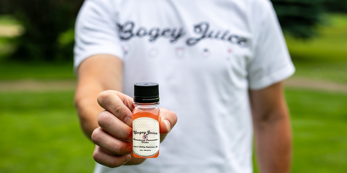 Looking to add some extra refreshment to your next round?

Bogey Juice is here to help! Convenient travel sized bottles of our Cloud 9 Strawberry Lemonade Vodka, made with all real fruit, and no artificial colors or flavors. #craftdistillery #golf #lloydminstersmallbusiness