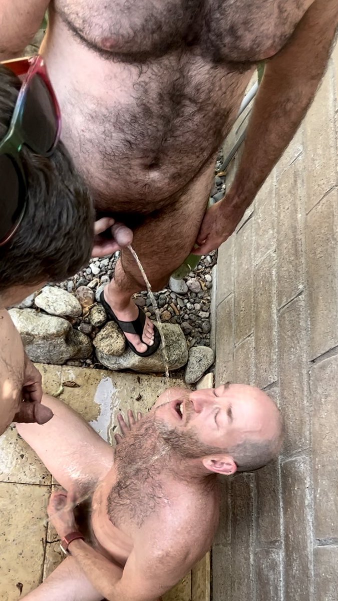NYdirty30's tweet photo. Pigs in the desert 

#pissplay #gaypiss #pisspig #gaykink #wetnhot #gayws #pissparty @PissParty https://t.co/NcFZJwd49y