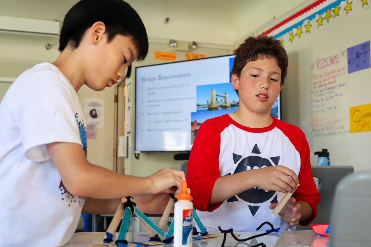 sacredheartsf's tweet image. Scenes from an epic bridge building challenge in Ms. Sell&apos;s Morning Academics summer class. These young engineers had some great ideas!