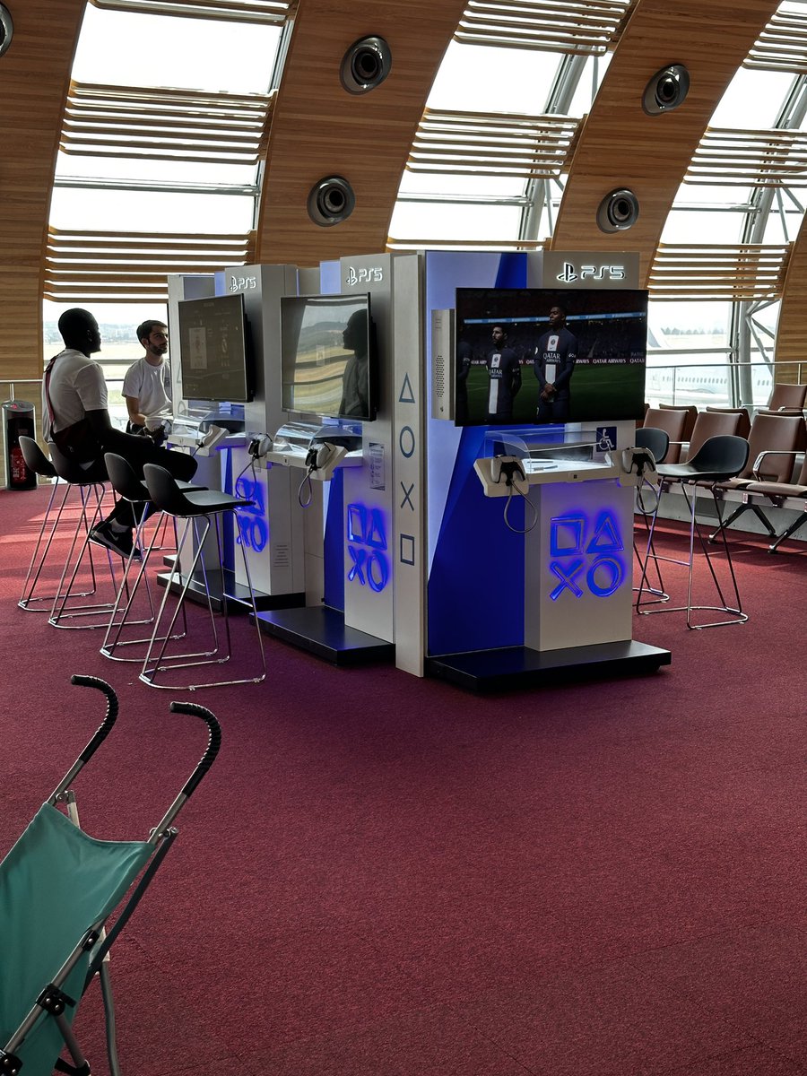 Marques Brownlee tweet media