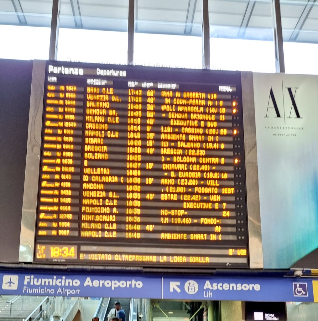 apheniti's tweet image. E pure oggi... #RomaTermini #Trenitalia #VitaDaPendolare