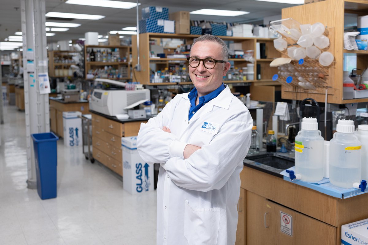 TheWistar's tweet photo. All #365DaysofScience our Drs. Paul Lieberman and Italo Tempera are diving into the root link between Epstein-Barr virus (EBV) and cancer.
#FacesofWistar #ScienceLab #ScienceNews https://t.co/JRiy5eT9qe