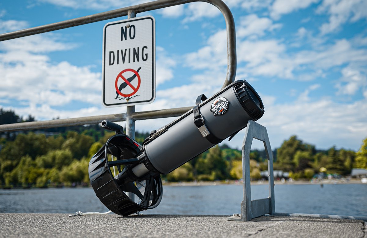 'That sign can't stop me because I can't read.'

#divextras #dpvdiving #techdiving #technicaldiving #wreckdiving #cavediving #freediving #ccrdiving #rebreather #scuba #scubadiving #scubadiver #scubadiverslife #scubaworld #divelife #diveworld #padi #decodiving