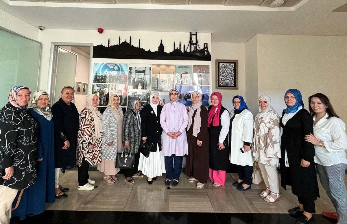 İl Memleket komisyonlarımızdan Kastamonu Memleket Komisyonu Başkanı Seda Sönmez ve üyelerini il başkanlığımızda ağırlayarak istişarelerde bulunduk.

Rabbim davamızı, birliğimizi, ahdimizi aziz, yolumuzu açık eylesin...