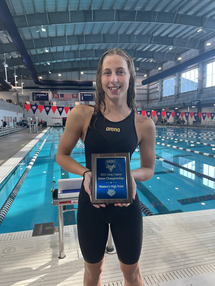It’s a wrap on Long Course Senior Championships. An awesome team effort on the weekend with the Women’s Team finishing in 2nd Place &amp; the overall Team placing 5th. Special congratulations to Emerson Callis who earned the Women’s High Point award for the meet. #championshipseason
