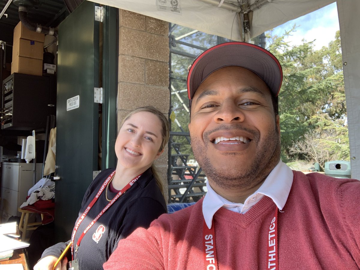 BleavInSoftball's tweet image. Voting for @GoldenMic_Award is now open! 

Today’s to dos - vote:
☑️ @JennaBecerra01 for Utility Player of the Year 🥎⚾️
☑️ @JennaBecerra01 and @TroyClardy for Best Local Booth 🌲

Go to goldenmicawards.com/vote to cast your ballot.