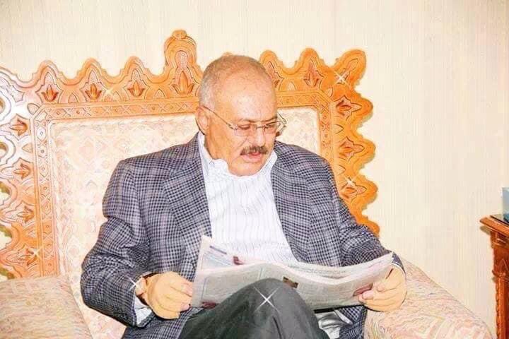 haseebym's tweet photo. شخصياً :
لا اتذكر الا ولاية #علي_عبدالله_صالح صالح 17 يوليو 

دخلت المدرسة وجدت معلم ومنهج ونشيد وطني
دخلت الجامعة وجدت دكتور ومنهج ونشيد وطني 
ادخل الجامع اصلي وبس لا يهمني من يضم ولا من يسربل
أركب الى عدن من صنعاﺀ على نغم الحارثي وفيصل علوي
لم اجد إلا وطن وانسان وبساطة وتعايش https://t.co/IkWCpzhQLp