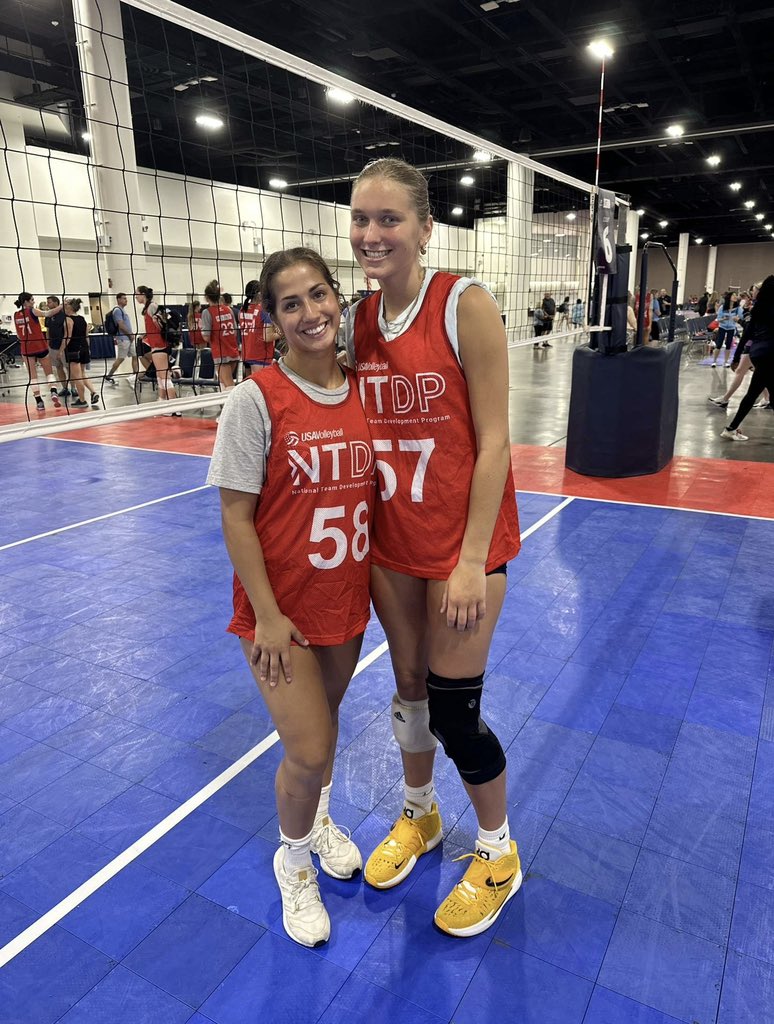 SierraPokharel's tweet photo. I had such a great time at NTDP Summer Training Series! So grateful to have the chance to train with such great girls and coaches! Thank you @usavolleyball for everything! https://t.co/xHrfGTvMML