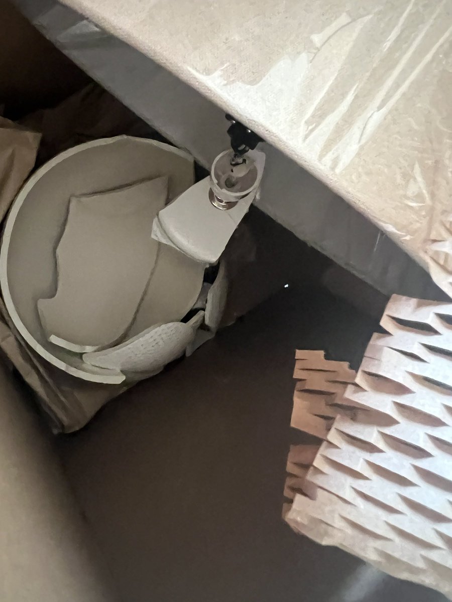 Beci Low tweet media