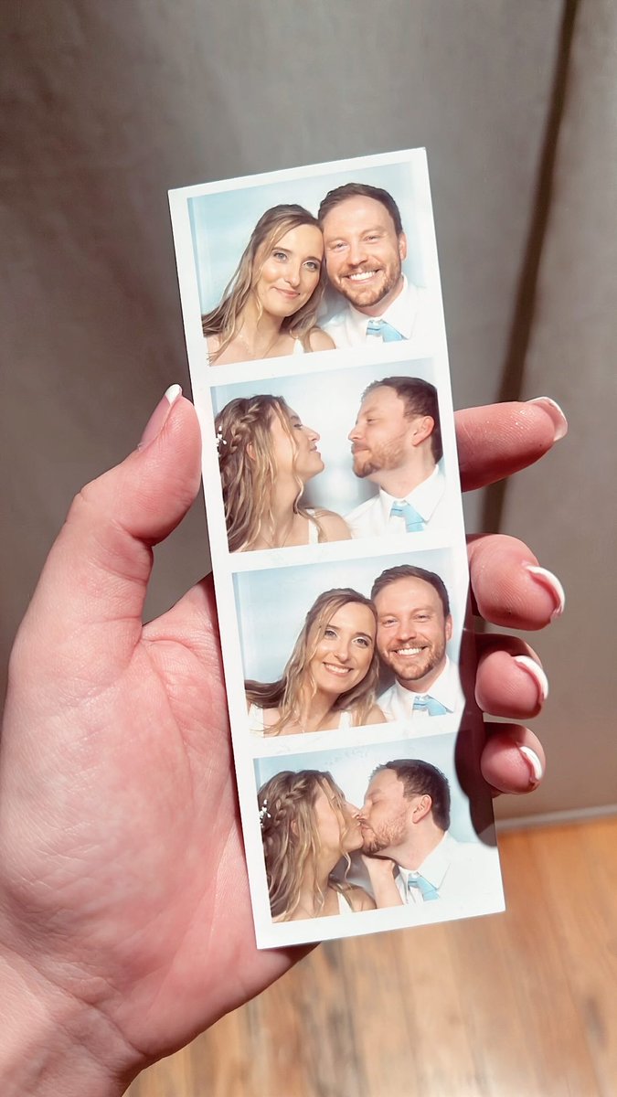 itsbluereacts's tweet photo. hella married https://t.co/Lymz30RNQM