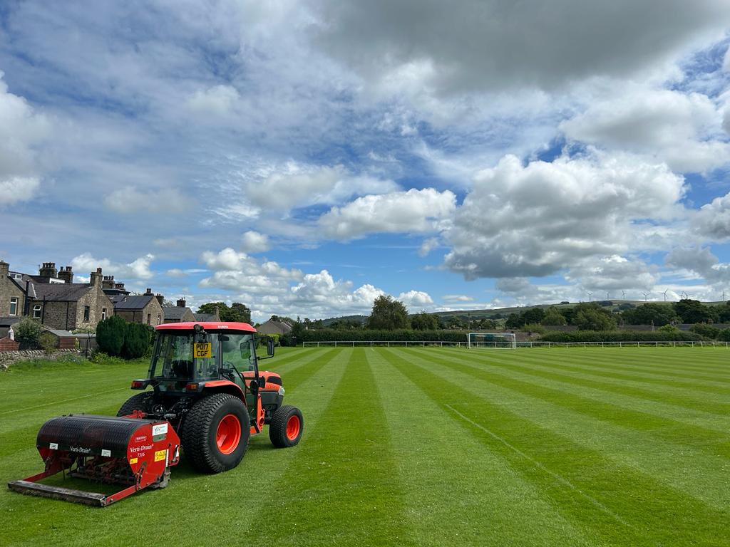 catonunitedfc's tweet photo. The work continues 😍 A bit of much needed verti draining today down at the club 💙 https://t.co/N6X5rYZudV