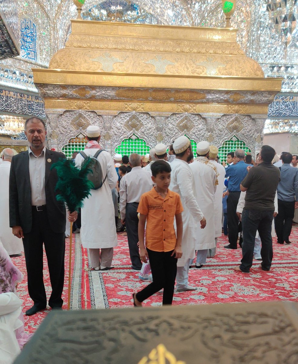 Naqviii110's tweet photo. "Behold the majesty of Zareeh-e-Imam Hussain, a symbol of unwavering faith and sacrifice that continues to inspire millions around the world #HussainZindabad #Karbala"
#Moharram https://t.co/XyEnyfclNe