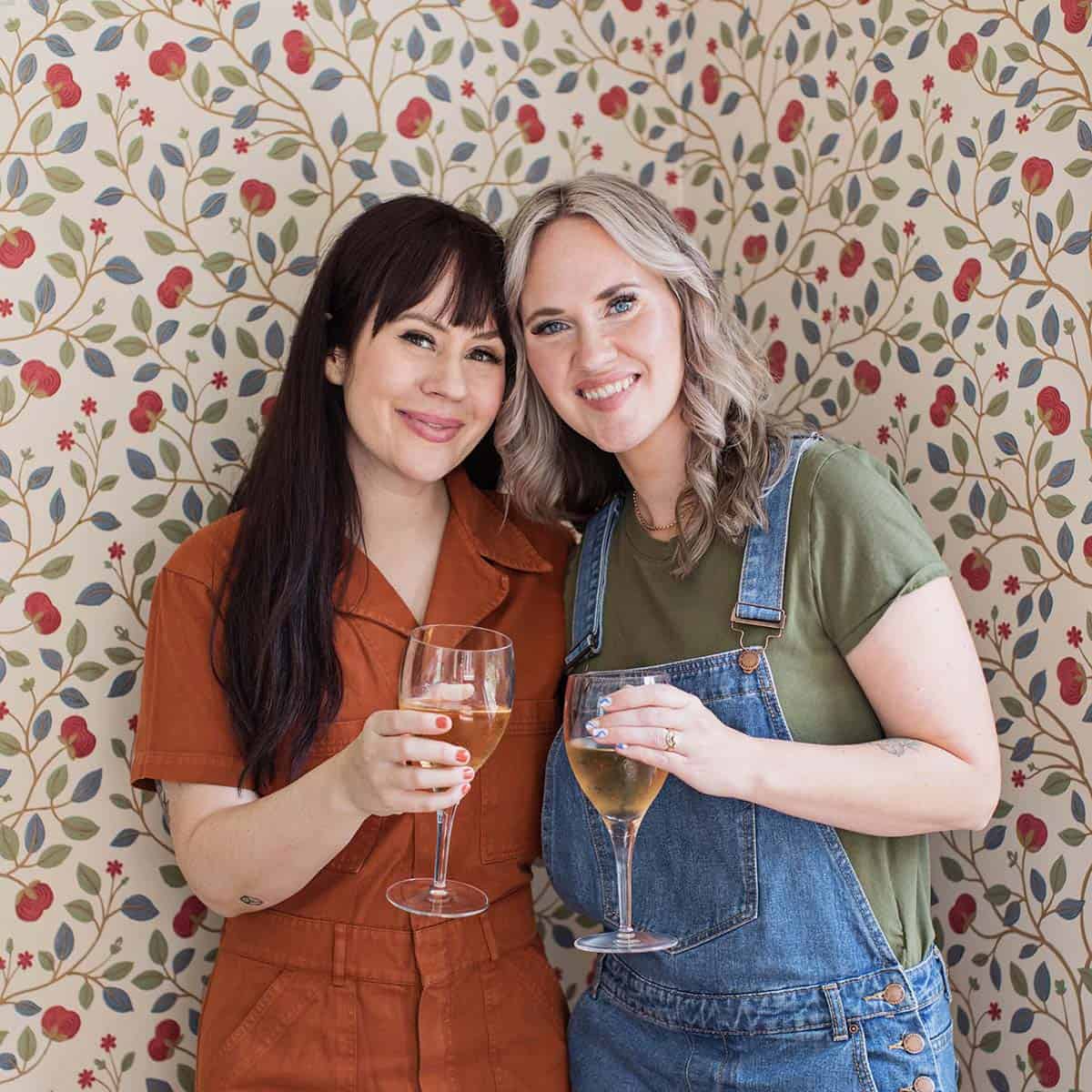 Episode #192: Our Birthday Traditions
abeautifulmess.com/episode-192-ou…