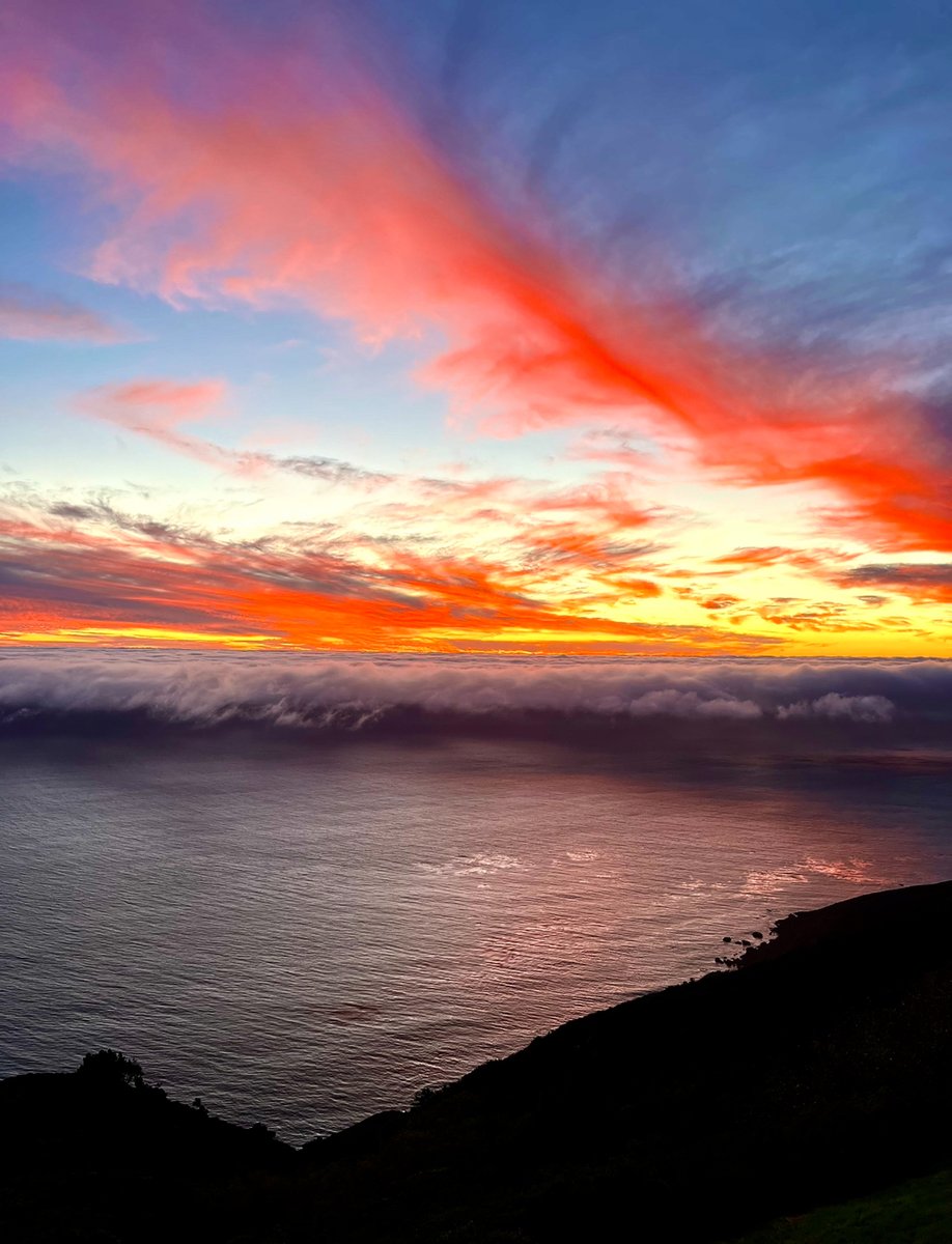 Words cannot adequately describe the beauty of a sunset along the horizon of the Pacific Ocean. Watching as the sky is lit up in vibrant oranges, reds, and purples is an experience that must be seen to be believed. 

photography Hector Resendiz