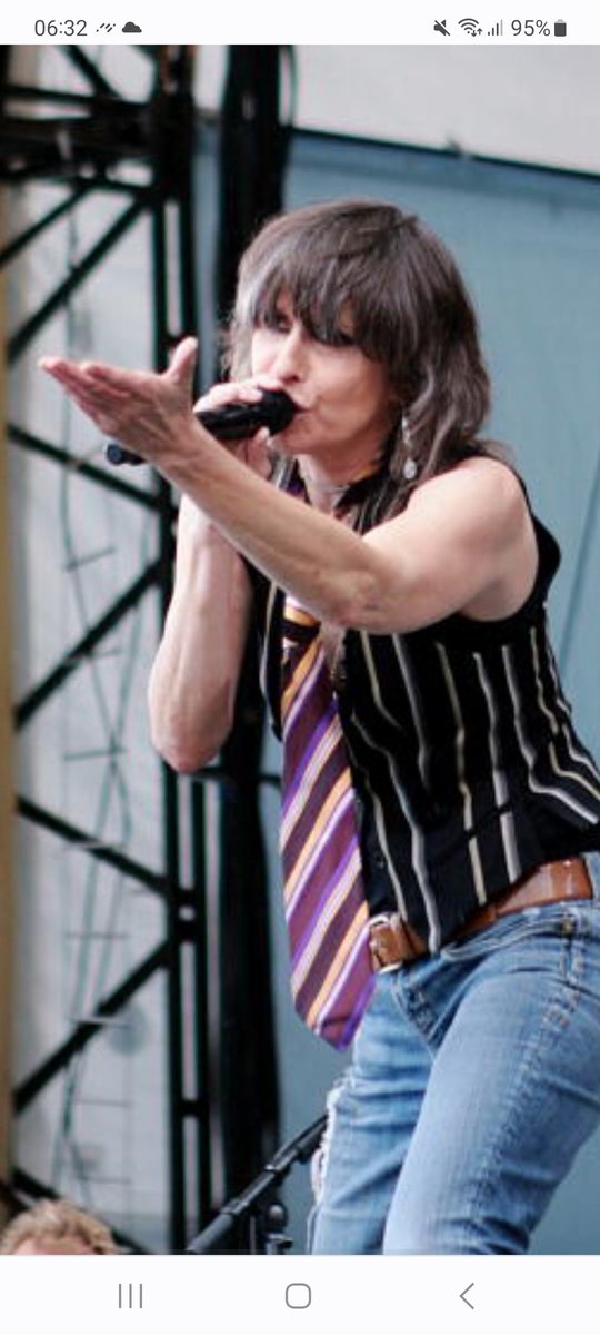 Pretenders 977 Radio tweet media