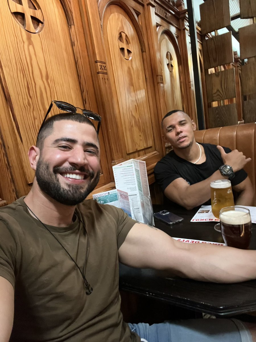 eduardopajeu's tweet photo. @Privacidades Chama nas cerva!🤪 https://t.co/q2XqKOAsFi