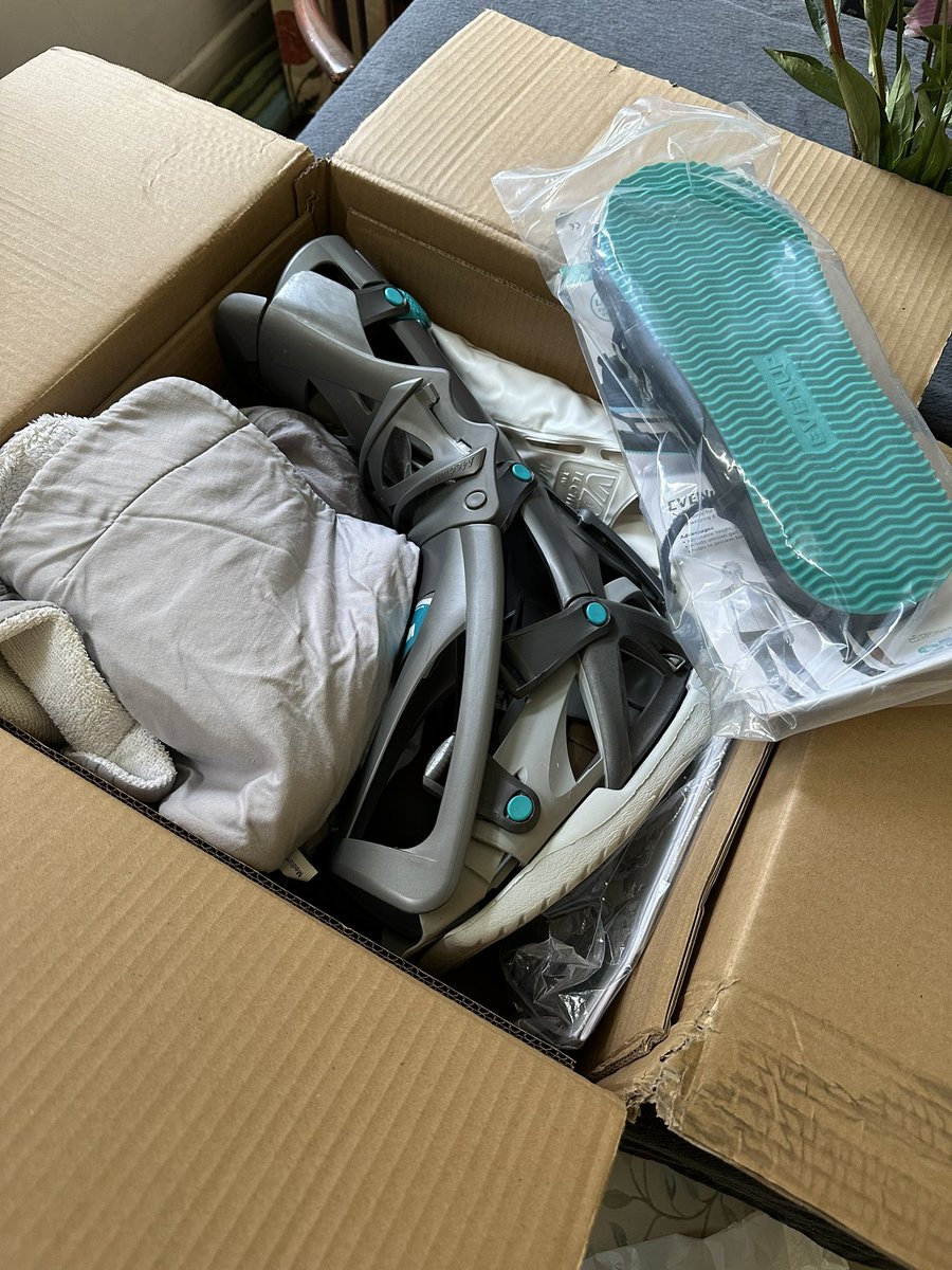 nrhomer's tweet photo. @Orthocycle1 is this Achilles tendon recovery boot etc something that you could make use of? Used March - May this year. Very clean but local NHS not interested. If yes then I’ll post to your Manchester address? https://t.co/v5foUoy5qo