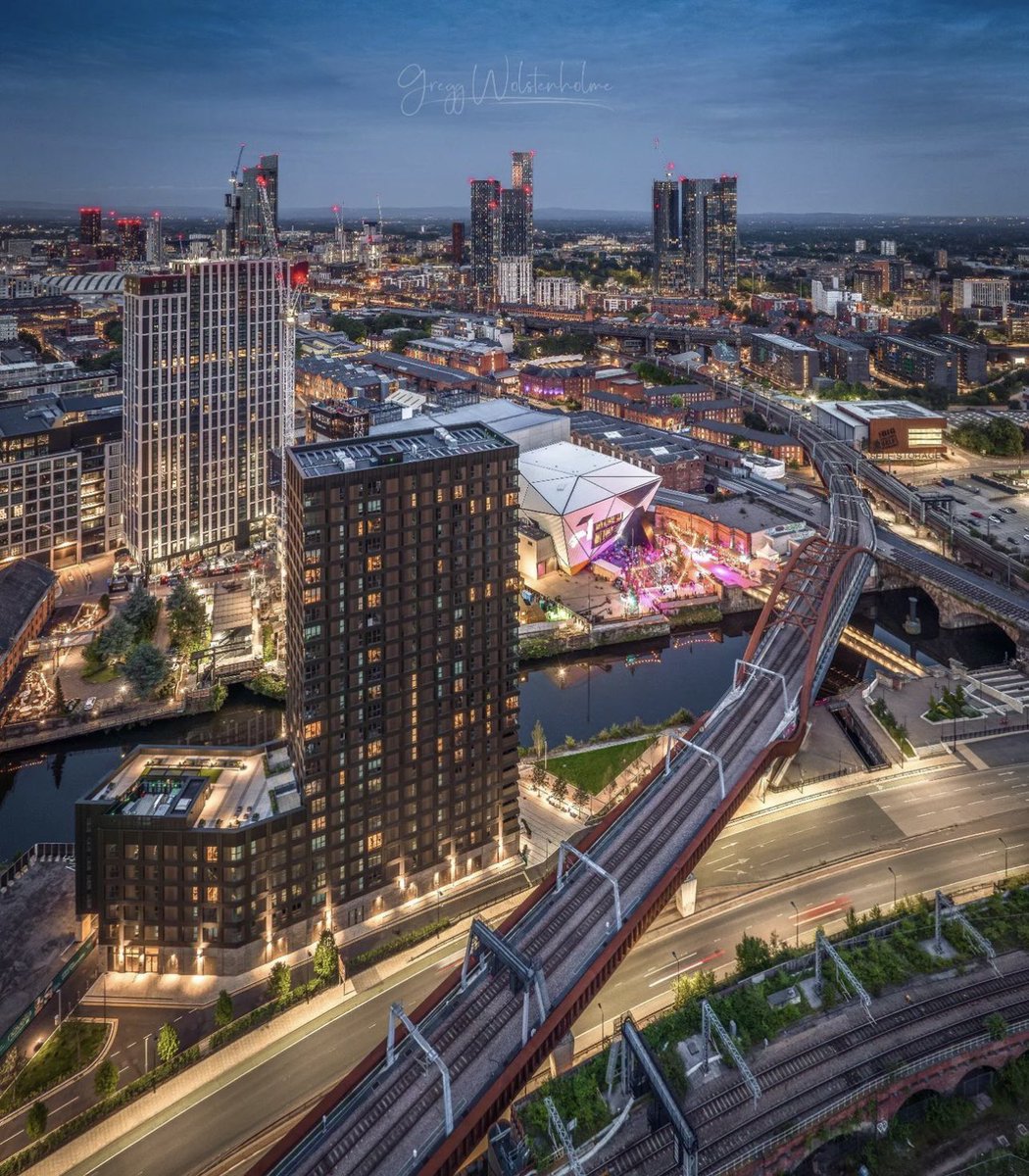 𝐌𝐚𝐧𝐜𝐏𝐢𝐜𝐭𝐮𝐫𝐞𝐬 tweet media