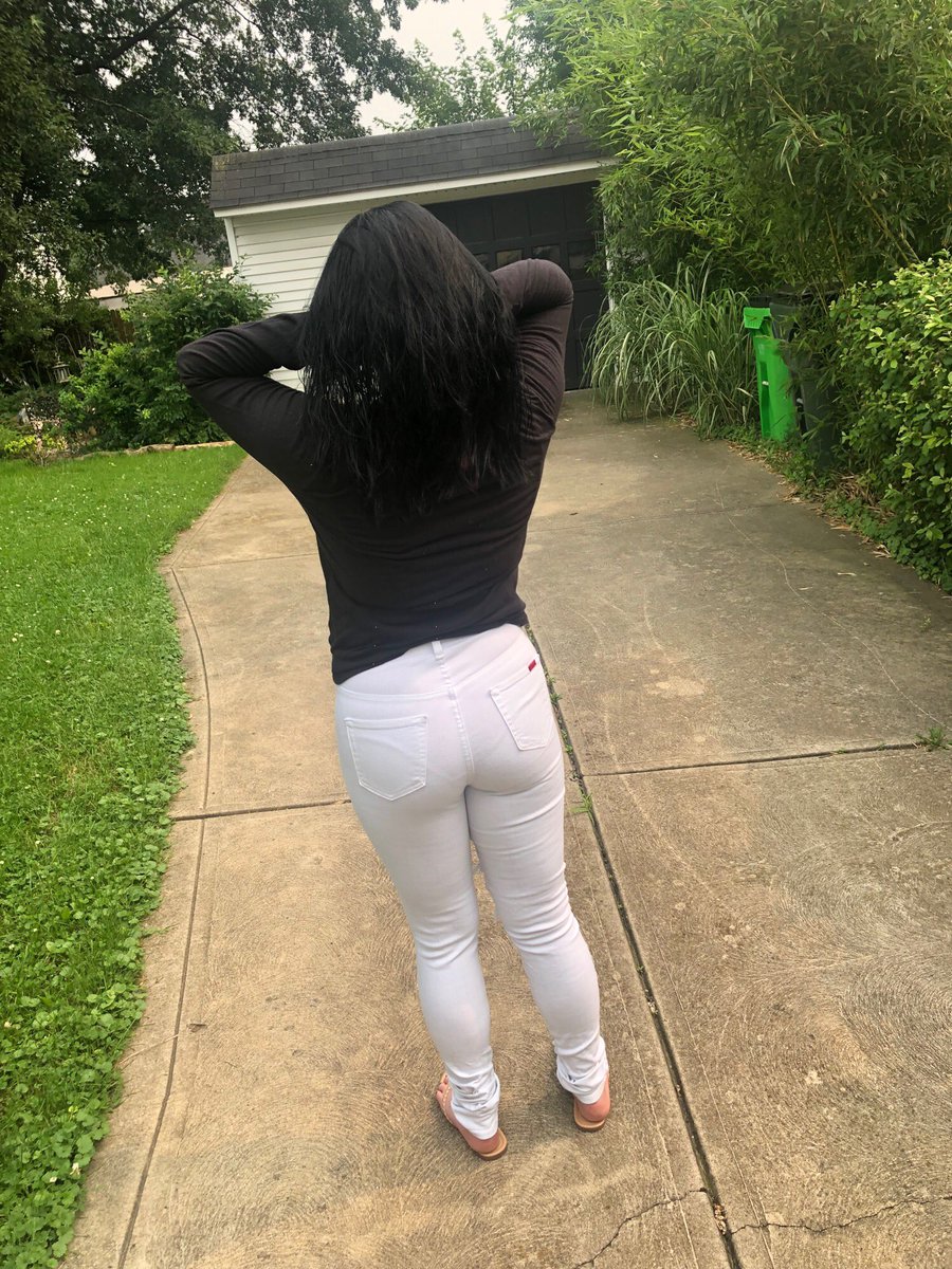 prxttygurlpeach's tweet photo. https://t.co/jXLmj2GJ9x