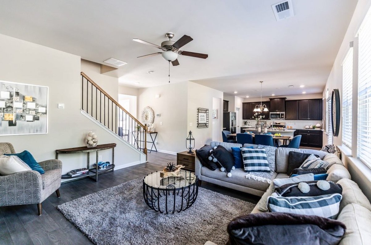 ProTrustClean's tweet image. Need a reliable #Airbnb Cleaning Service? Then you're in the right place!🙂 Call protrustcleaning.com @ 570-202-0167. #Poconos Best #CleaningService!