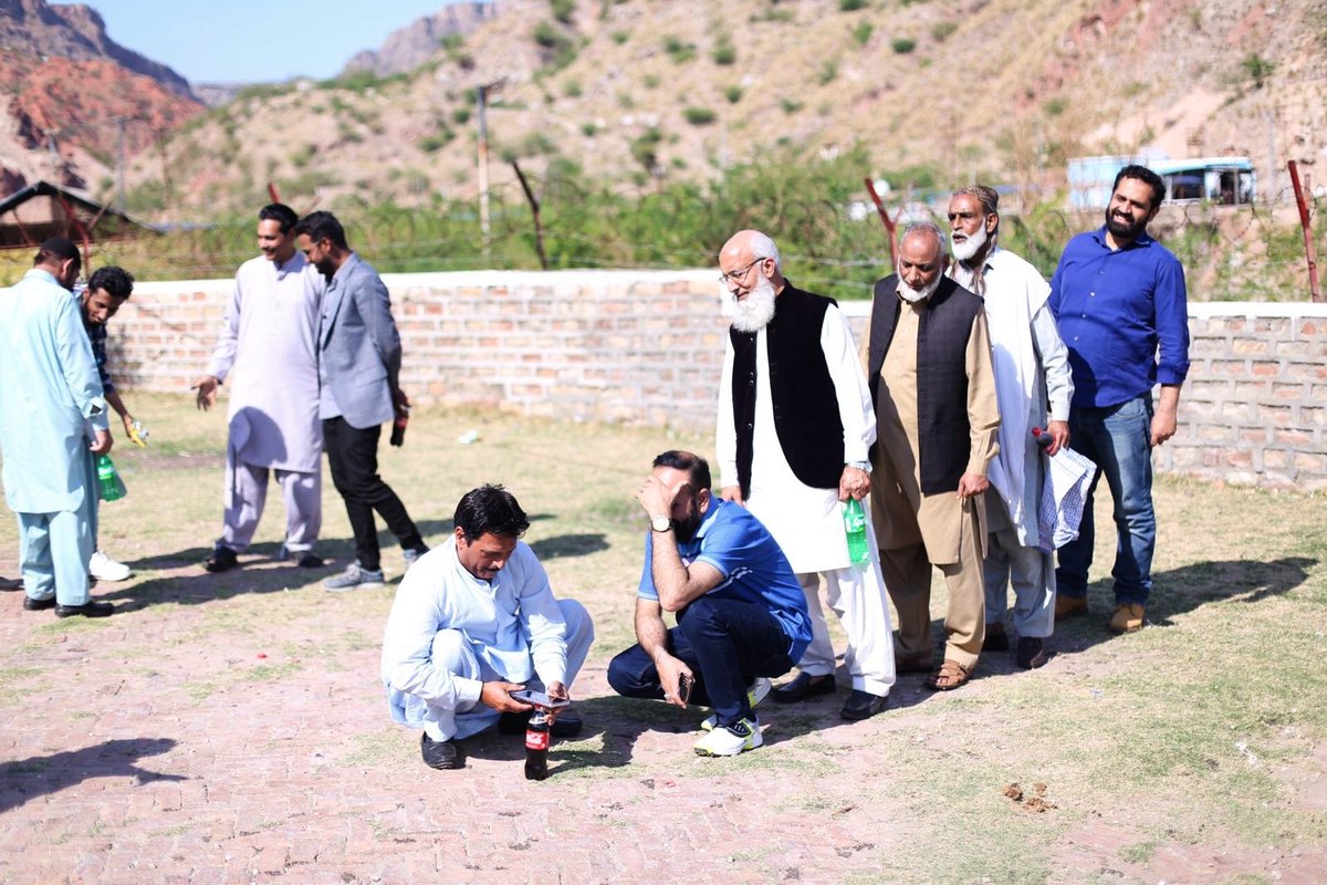 TayyabaMubashra's tweet photo. One day Training to the Main Head office's employees of M. Aslam Group of Companies on "Innovative New Global Ways to Grow Your Business" at Khewra Salt Mines.
#mubashratayyabaclinicalpsychologist
#mubashratayyaba
#fbpostreels https://t.co/eqHB4SBAfP