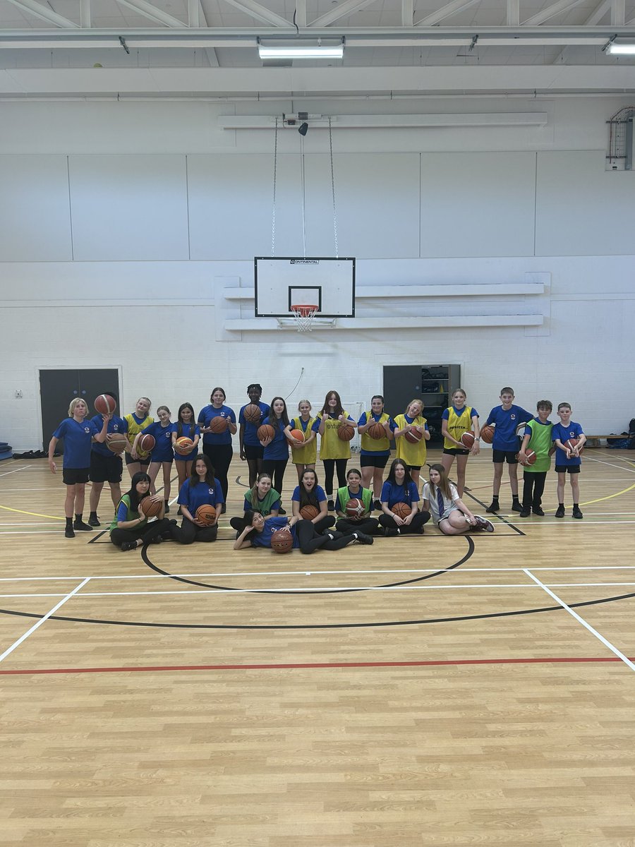 WhitmoreHighPE's tweet photo. Last Basketball training session for KS3 as we approach the summer holidays. Coach Coles can’t praise this talented bunch enough, who always want to learn and encourage each other on the court. 🏀🏀🏀🏀🏀🏀🏀🏀🏀🏀🏀🏀🏀🏀

#TeamWhitmore https://t.co/f4EOtG4YNk