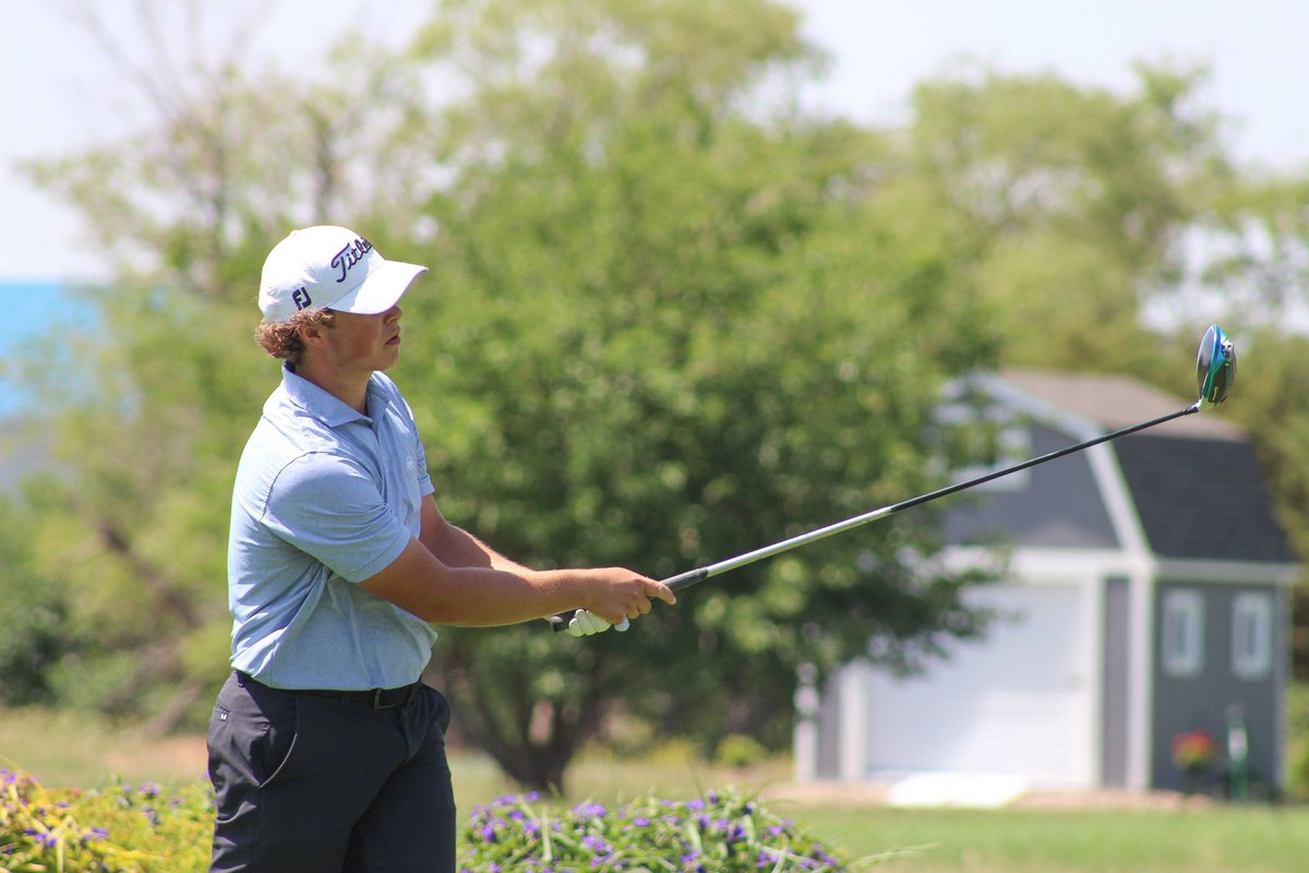 Clubhouse leader in Frisco 🔥 

Omaha’s <a href="/porter_topp/">Porter Topp</a> fires a bogey-free 68 (-4) during round one of the 2023 PGA <a href="/NationalHSGolf/">National High School Golf Association</a> Boys Invitational! Topp is playing right along the best in the country. 👏 

<a href="/westside_golf/">Omaha Westside Golf</a> | <a href="/NebJuniorGolf/">Nebraska Junior Golf</a>