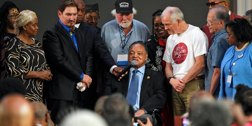 Dallas Pastor Frederick Douglass Haynes III Assumes Leadership of Revered Civil Rights Organization Founded by Rev. Jesse Jackson

https://t.co/u6yaETTes8 https://t.co/lPN3SgumBb