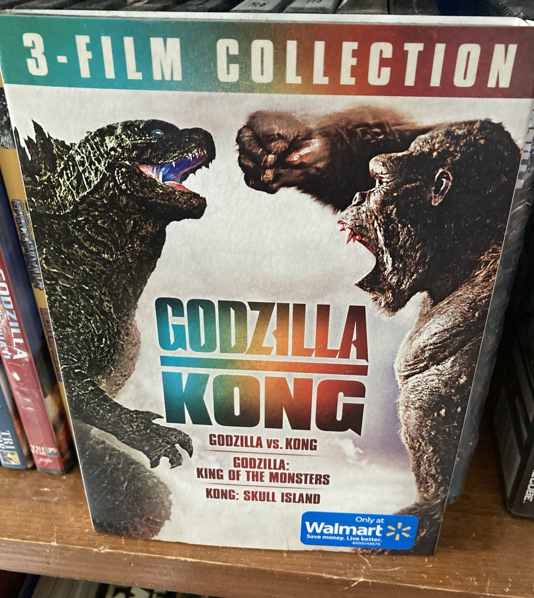 Godzilla vs Kong......and others

Technically this counts as Godzilla vs Kong. This film really shines during the third act. It's definitely the best paced American Godzilla film though I think still prefer King of the Monsters. This does feature the best kaiju fights however. https://t.co/A8GFbfyEvG