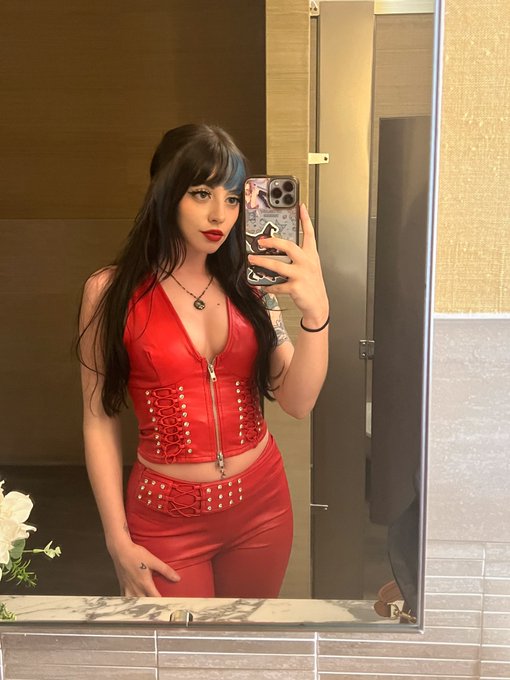 🍒💥 https://t.co/taxObxjMus