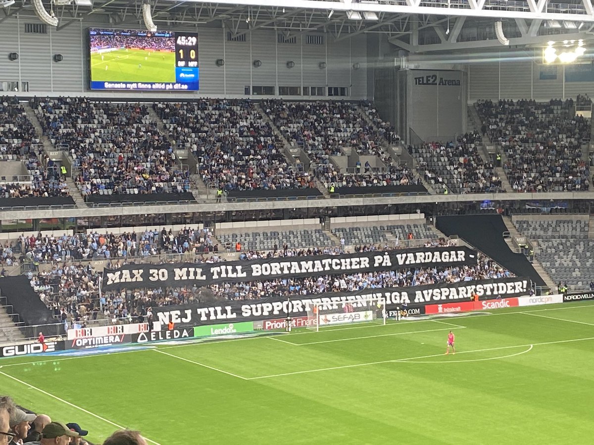 MariaCardell's tweet photo. Hela vepan 👇🏼 #allsvenskan #bortamatch https://t.co/Z15OIxpmee