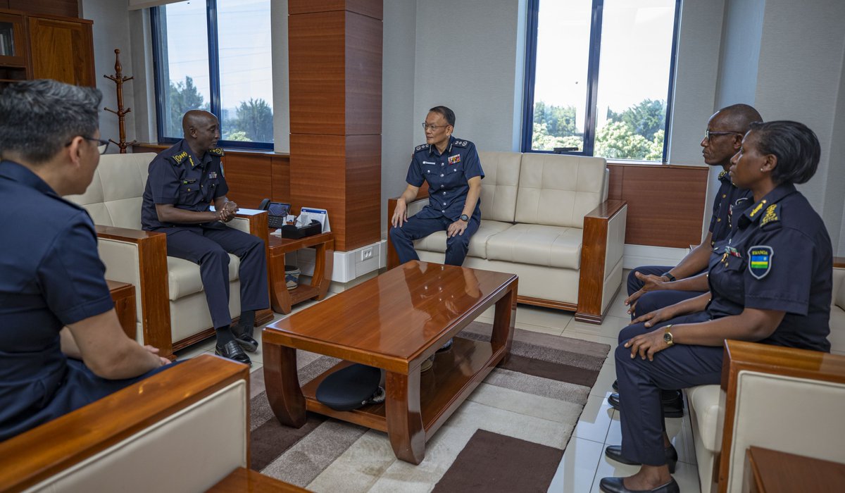 Rwandapolice's tweet photo. IGP Namuhoranye: Your visit is another indication of our commitment, willingness, and the importance we all attach to this cooperation. It is a testament of friendship and collaboration between our institutions in enhancing mutual support as we strive to make our countries safer. https://t.co/ojYnXTKcui