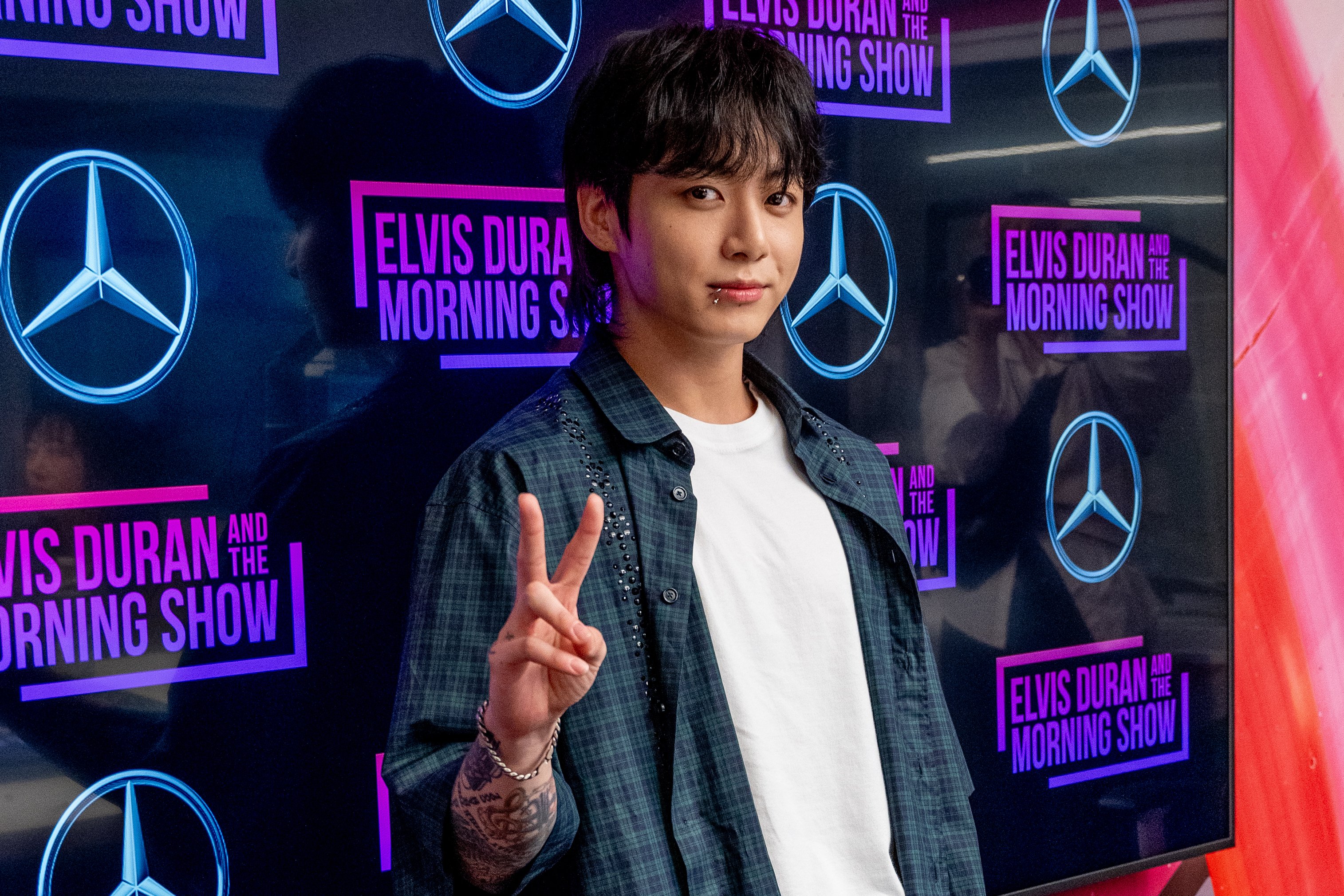 F1QfzgzaQAEKrjD?format=jpg&name=4096x4096