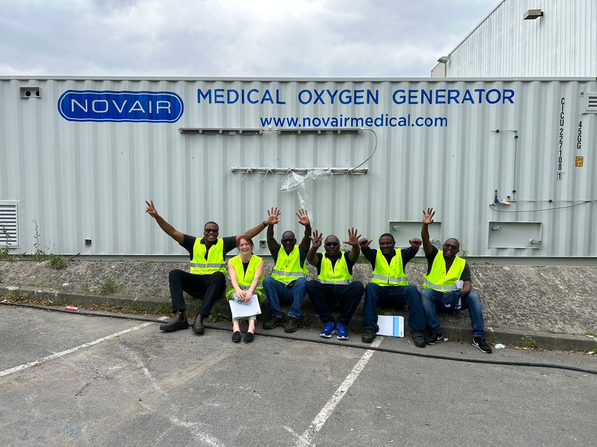 BuildHealthIntl's tweet image. Greetings from your friendly neighborhood #MedicalOxygen team, reporting from France!

Last month, several of BHI&apos;s #biomedical engineers took part in a training to learn more about servicing Novair equipment and concentrators. 

Many thanks to the @NovairGroup  for hosting!