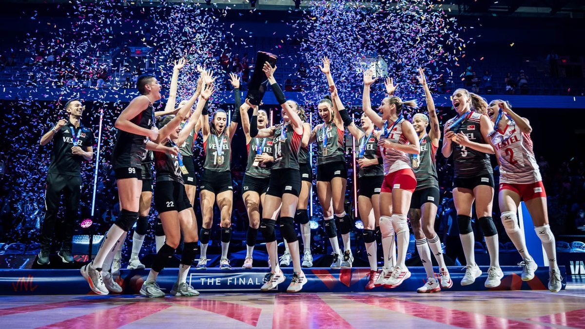 VNL Women's Volleyball 2023 Champions : Turkey

Turkey defeated China 3-1 (25-22, 22-25, 25-19, 25-16) to win their 1st ever VNL Gold.

#VNL2023