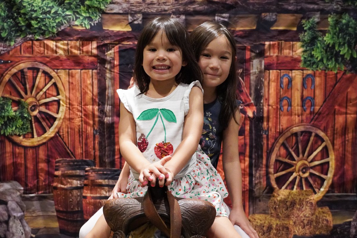laurellibrary's tweet photo. We had a rip-roarin’ good time at Cowboy Up! These little buckaroos came ready to wrangle up some fun and boy, did they deliver! From enjoying crafts to striking their best western poses, these young wranglers had a wild time! 🤠🐴👢
…
#LaurelLibrary #PublicLibraries #LondonKY https://t.co/bvhF7urJhJ