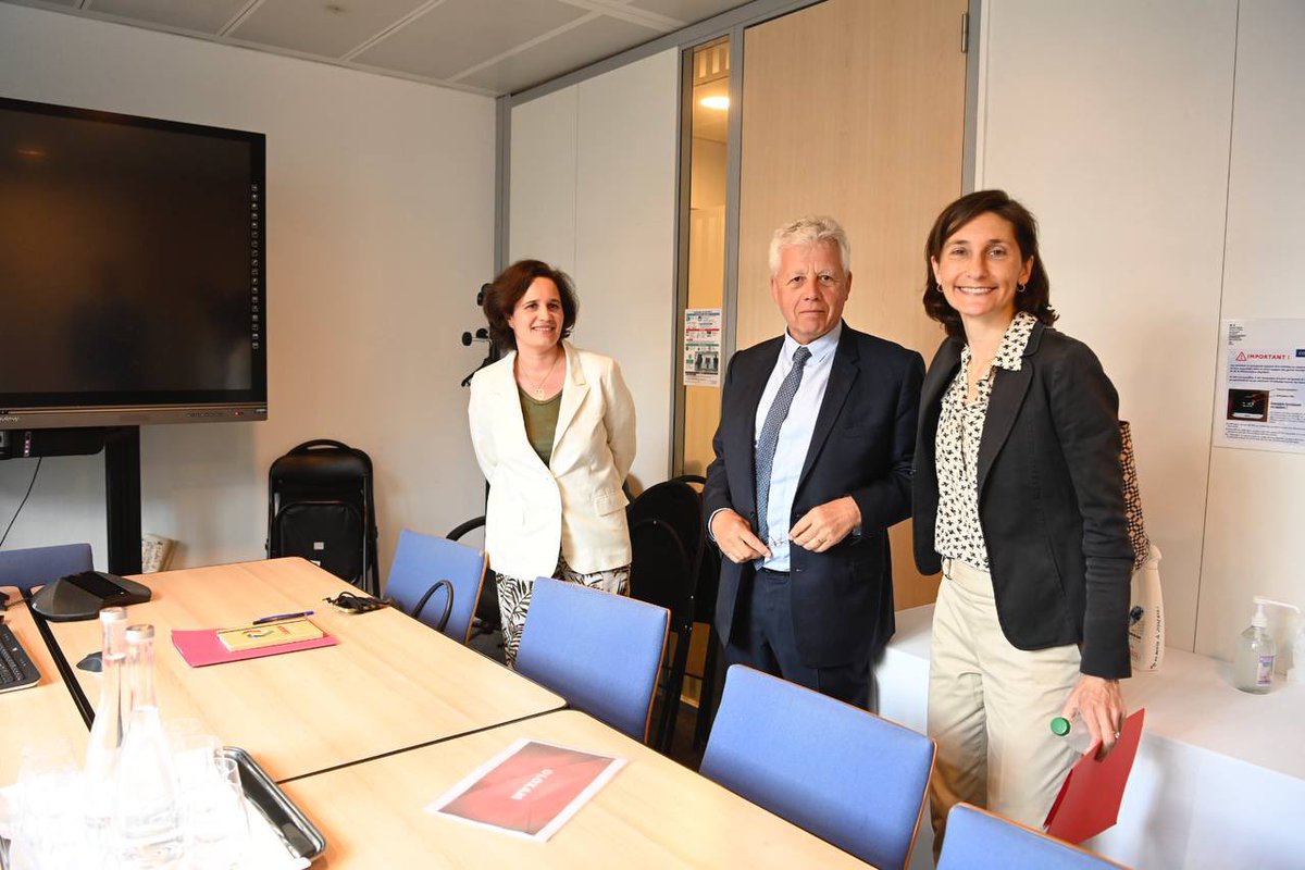 Amélie Oudéa-Castéra tweet media