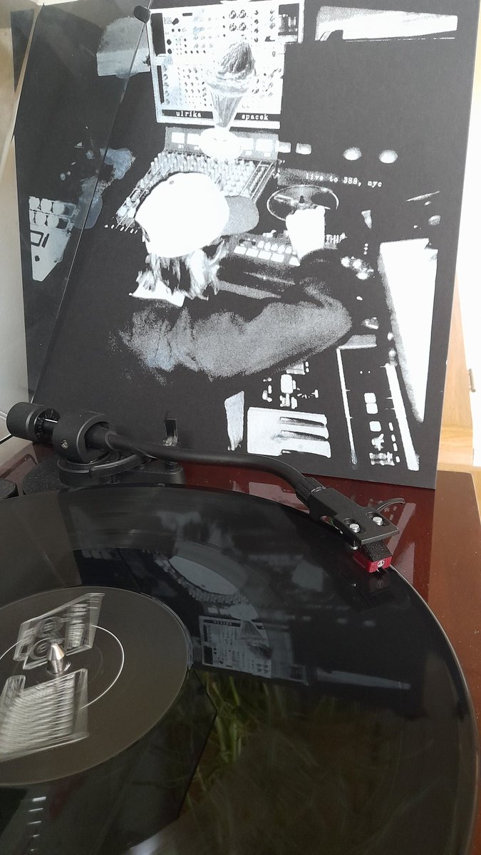 Jonathan 💙 (@toadsy_boro) on Twitter photo #NowPlaying <a href="/ulrikaspacek/">Ulrika Spacek</a> Live to 388, NYC LP.
This was a tour exclusive but the last few copies are available here
ulrika-spacek.sumupstore.com #NowPlaying <a href="/ulrikaspacek/">Ulrika Spacek</a> Live to 388, NYC LP.
This was a tour exclusive but the last few copies are available here
ulrika-spacek.sumupstore.com