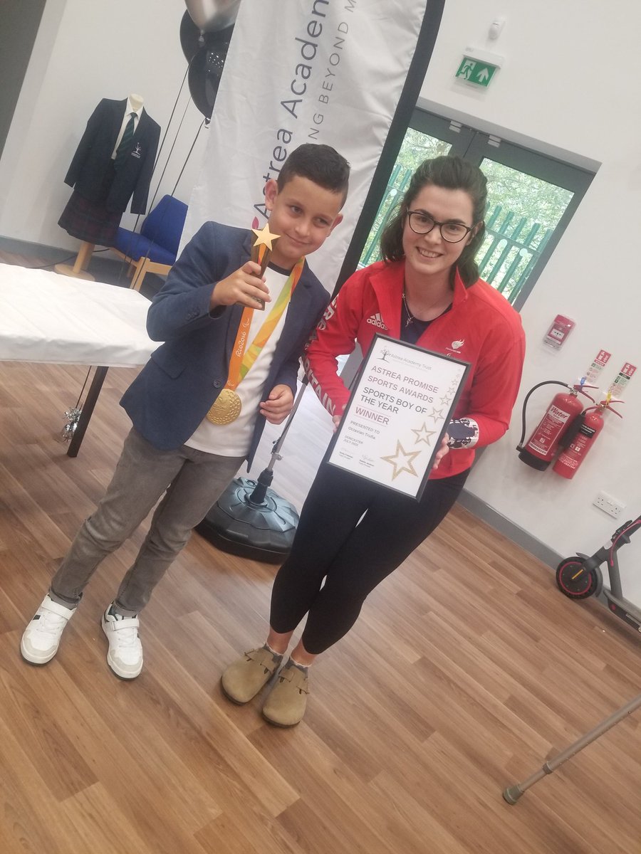 MTrufia's tweet photo. Thank you to the school,thank you to the teachers.⚽️⚽️💗🤝🙏✍👏 @astreaacademies @AstreaPromise @HexthorpePri https://t.co/ZdZDunuRtz