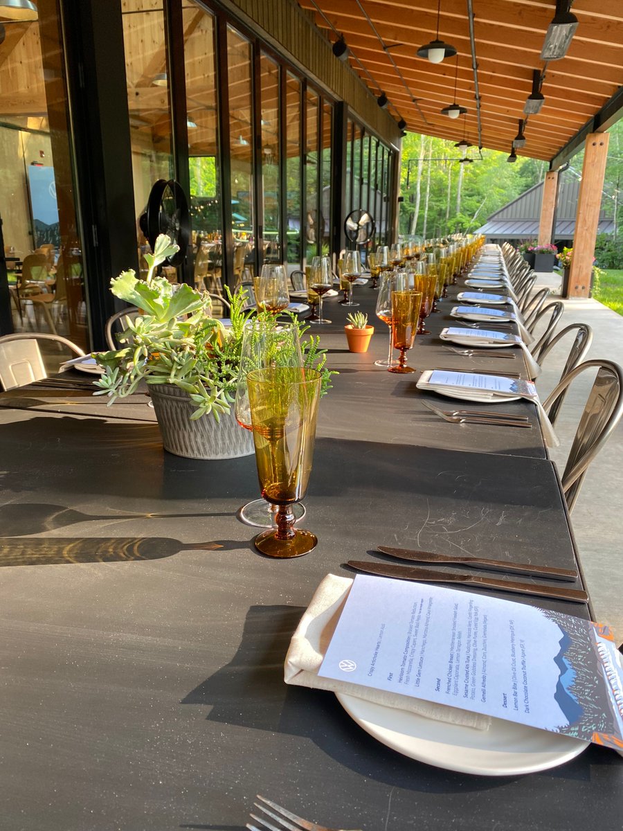 Just helped Volkswagen of America introduce the new 2024 Atlas and Atlas Cross Sport from the heart of the Catskills in upstate New York. Stay in a luxury airstream ✅ S’mores ✅ Nature galore ✅ An on-brand adventure for all! #VWAtlas #AtlasCrossSport #VW #VWTestDrive