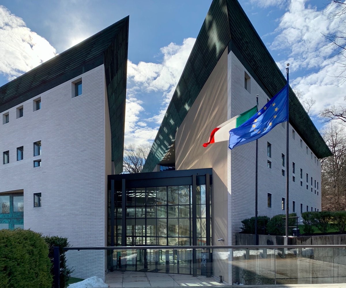 EdwardMoser1's tweet image. #Airbnb&apos;s Tour with a White House writer, #EmbassyRow/Dupont Circle, Sunday July 23!: 

airbnb.com/experiences/41…