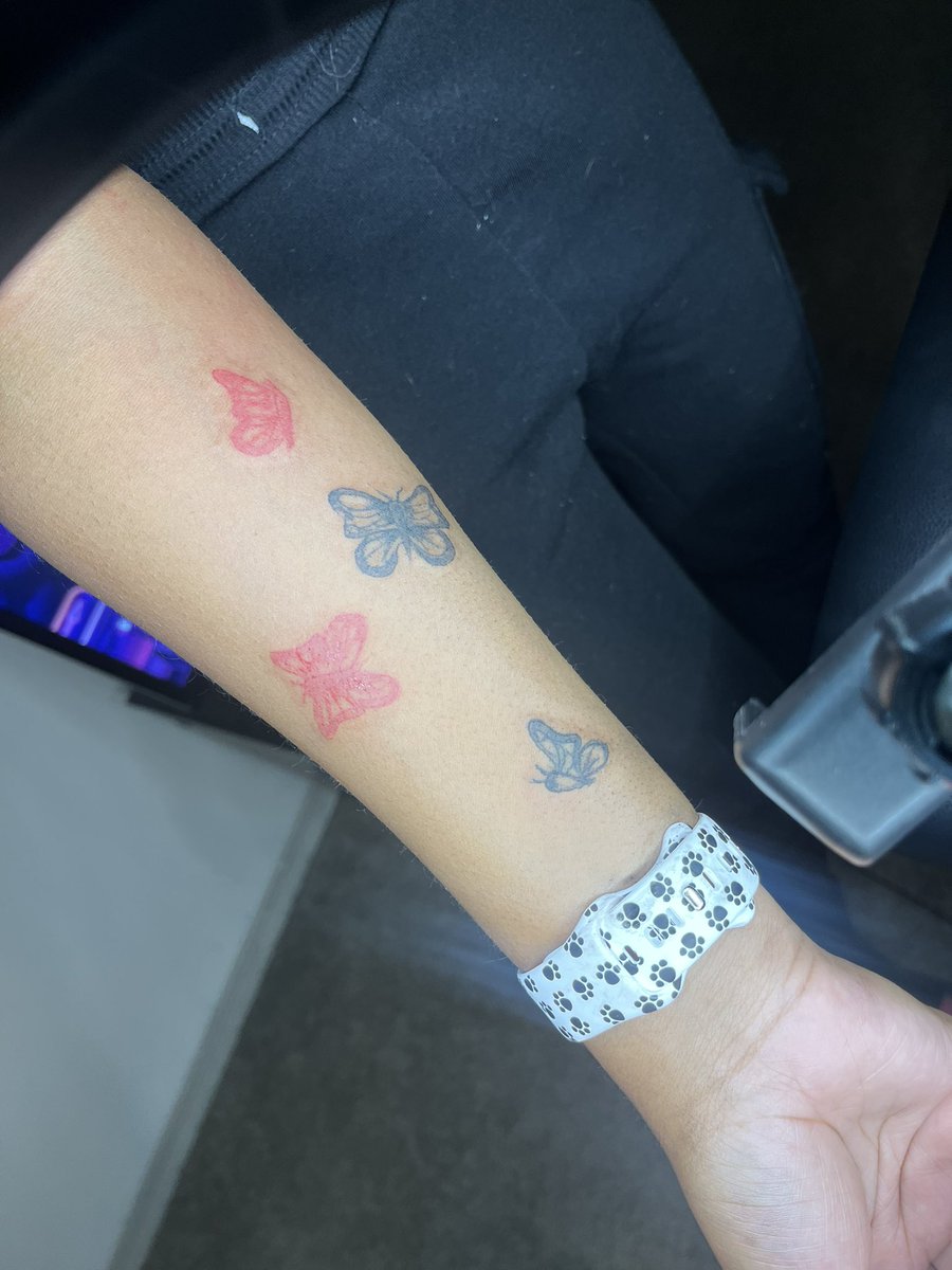 Dadripgod98's tweet photo. What I been on? Tatting art 💧✍🏾 https://t.co/zPFV37eBsJ