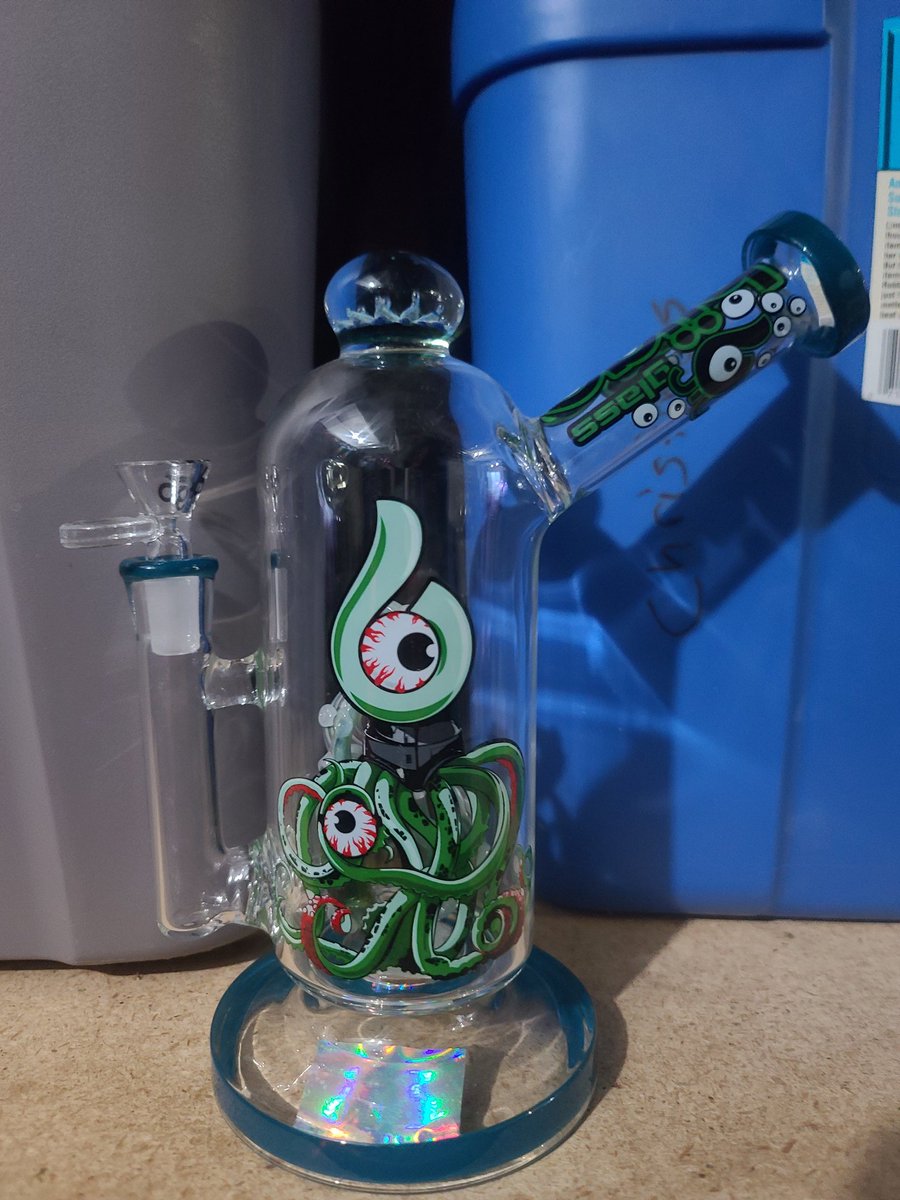 helm969's tweet image. Some new glassware, couldn't resist.  Release the (cough cough) Kraken!