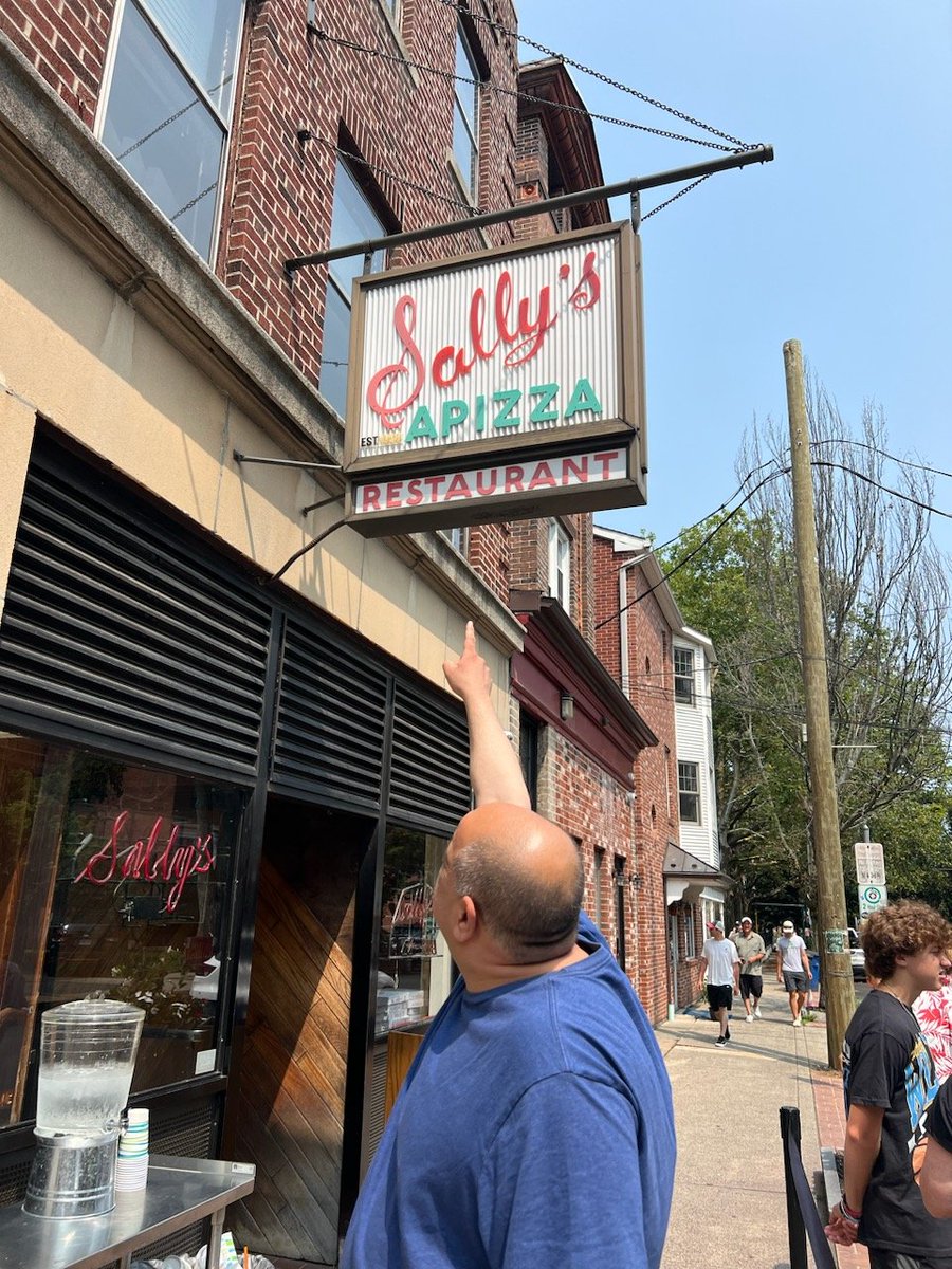 FrankMirahmadi's tweet photo. Thanks, everyone, for the warm welcome to Saratoga Springs!  Just drove three hours to New Haven, CT.  First time! https://t.co/EtQ4tktAXD