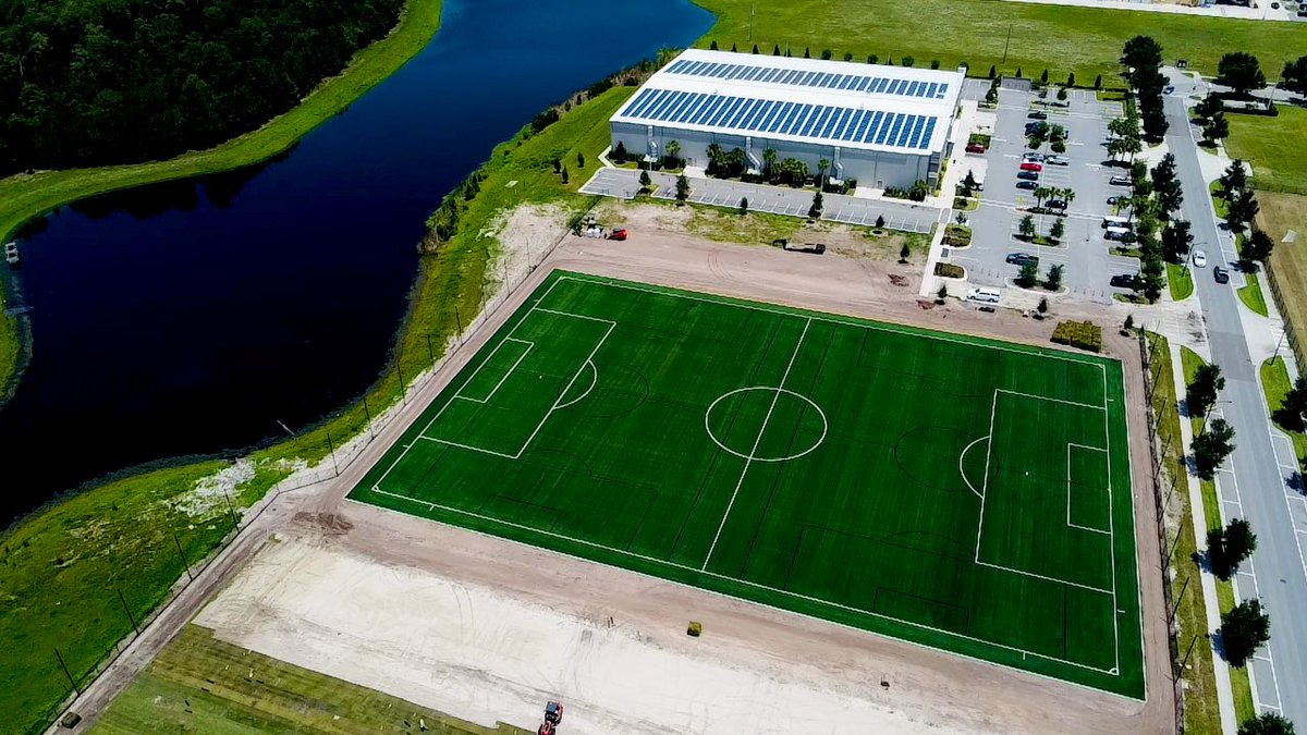 K_Wally15's tweet image. Another beautiful @SPRINTURF field just completed! #syntheticturf #soccerfield #sportsconstruction 

📍Lake Nona, FL