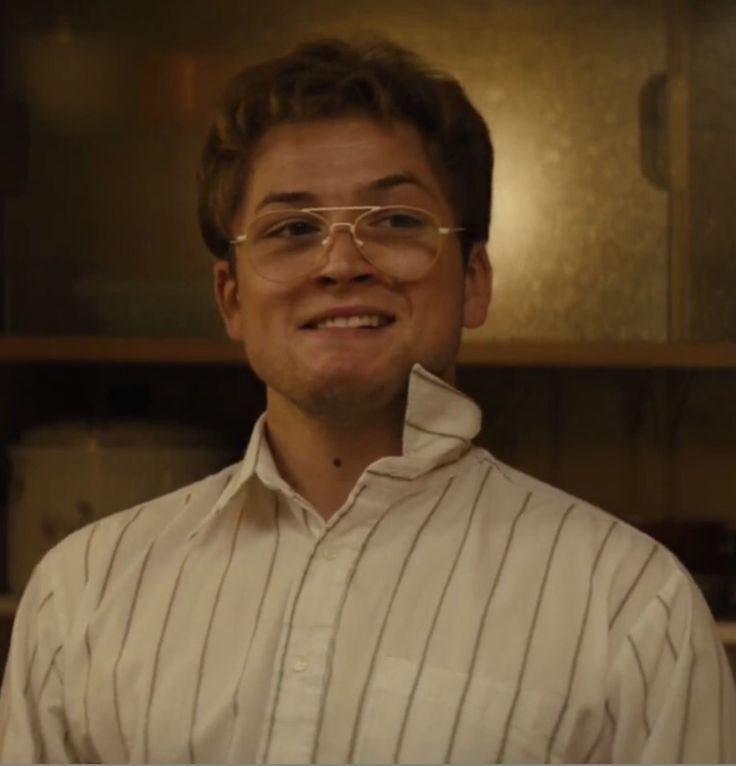 s⋆ 💖🚀 EMMY NOMINEE TARON EGERTON on Twitter "this is literally what i